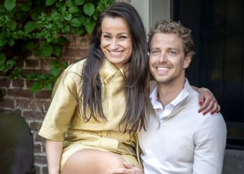 Boerin Deedry straalt van geluk met Roy: “Het heeft even geduurd, maar nu voelt het goed”