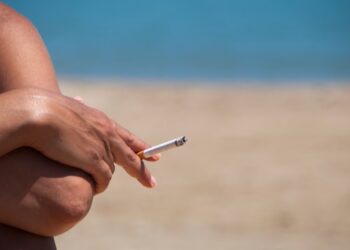 Op deze populaire strandlocaties is roken per direct verboden