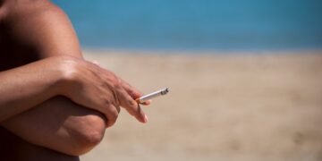 Op deze populaire strandlocaties is roken per direct verboden