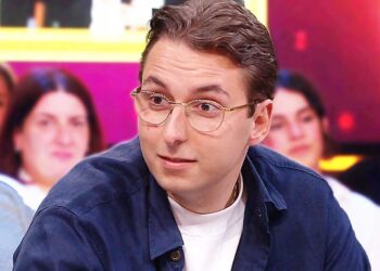 Dit is alles wat zoon Frans Bauer eist bij optredens: “Dit moet in kamer staan”