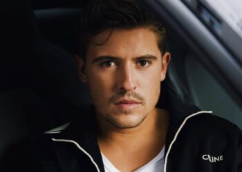 Lil’ Kleine en hele bekende nieuwe vlam zorgen voor geruchten: ‘Ze hebben het gezellig’