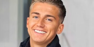 Mart Hoogkamer zet carrière plosteling op pauze