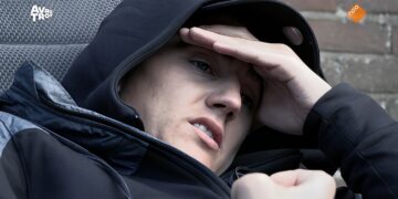 Mart Hoogkamer zet carrière plosteling op pauze