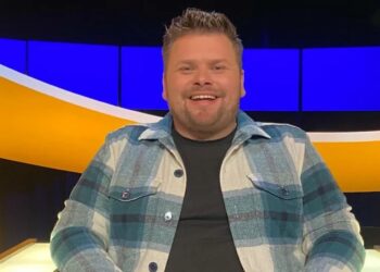 Johnny de Mol neemt afscheid van Oranjezomer: “Zijn vervanger is al bekend”