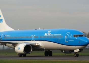 BN’er heeft grote ruzie tijdens KLM-vlucht: “Ik lijk wel een diertje in de dierentuin”