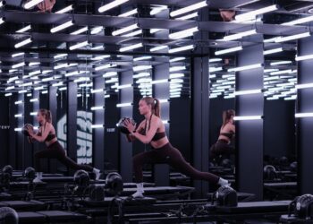 Nederlandse luxe sportschool Saints & Stars onder vuur na schokkende onthullingen: “Dit kan écht niet!”