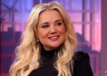 Déze intieme foto verklapt mogelijk nieuwe liefde voor Sonja Bakker