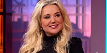 Déze intieme foto verklapt mogelijk nieuwe liefde voor Sonja Bakker