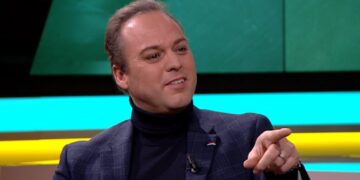 Schokkende onthulling: Frans Bauer zou niet alleen met Sieneke zijn vreemdgegaan, maar ook met déze bekende zangeres