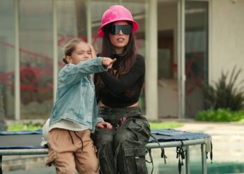 Yolanthe emotioneel over Xess Xava’s ingrijpende transformatie: “een afscheid van het oude”