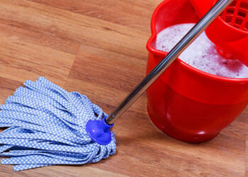 Goedkope oplossing maakt je vloer schoon zonder schadelijke chemicaliën