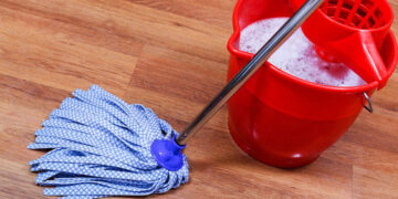 Goedkope oplossing maakt je vloer schoon zonder schadelijke chemicaliën