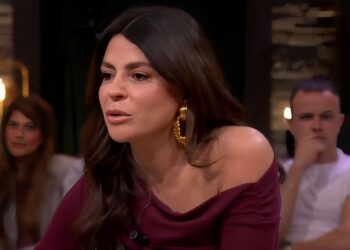 Olcay Gulsen in tranen na confrontatie met Onno Hoes: “Hoe kun je zo zijn?”