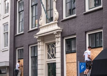 Zó hoog zijn de kosten van de aanval op het D66-kantoor