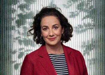 Prinses Amalia treft burgemeester Halsema op bijzondere wijze in Amsterdam