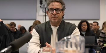 Marco Borsato spreekt in rechtbank over beschuldigingen: “Ik walg ervan”
