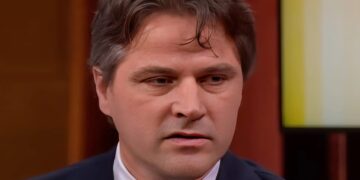 Gigantische terugval voor Bontenbal: “Hoogmoed komt voor de val”