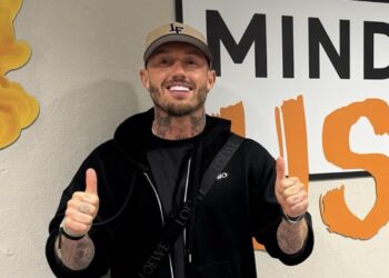 Djarno Hofland maakt een drastische beslissing die alles verandert..