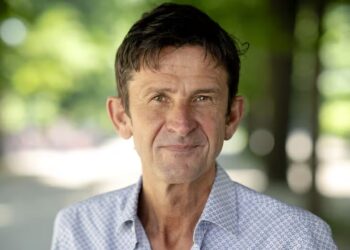 Bekende gezichten slaan alarm na harde NPO klap: meerdere geliefde titels verdwijnen