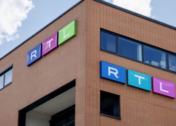 Onverwacht vertrek bij RTL zet top onder druk: “Honderd procent ontslagen!”