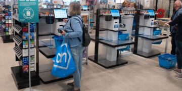 Klanten slaan alarm: wat er nu bij de zelfscan kassa gebeurt, gaat te ver