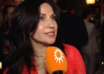 Vrouw van Wilfred Genee reageert fel op overspelgeruchten: “Zieke geesten die geld verdienen met leugens”