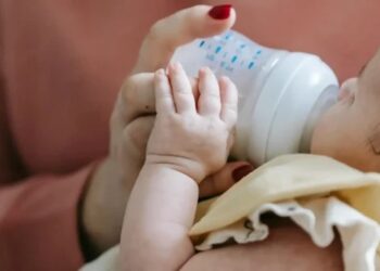 Onrust rond Nestlé babyvoeding groeit na ziekmeldingen bij baby’s