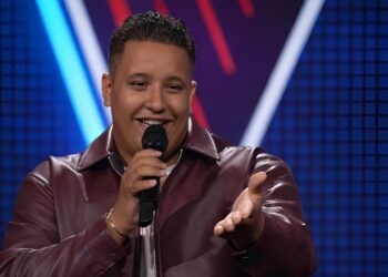 Soufiane Soussan schittert in The Voice maar krijgt veel racistische haat berichten