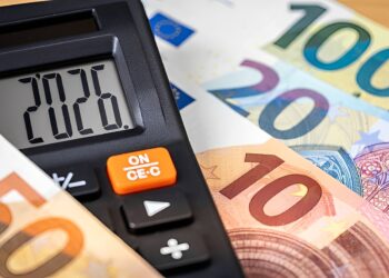 Werken naast je AOW? Zorg dat je op de hoogte ben van deze (belasting)regels in 2026