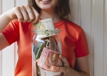 CBS onthult hoe de portemonnee er bij Nederlanders rond hun dertigste uitziet