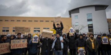 Experts waarschuwen: “De asielzoekersstroom is nog lang niet voorbij..”