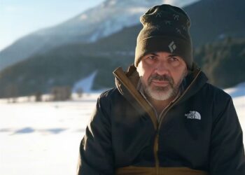 Winter Vol Liefde-kijkers zijn woest op deelnemer Klaas: “Zit keihard te liegen!’