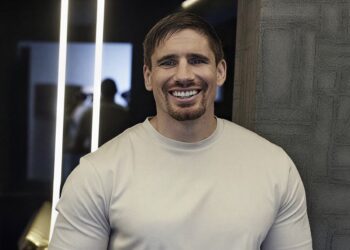 Financiële klap voor Rico Verhoeven: tot over zijn oren in de schulden