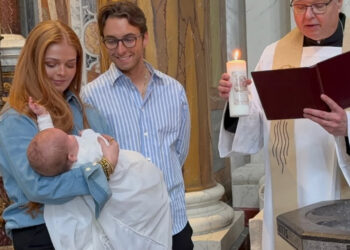 Christiaan Bauer en nieuwe liefde Rosalie verwelkomen nu al een baby samen