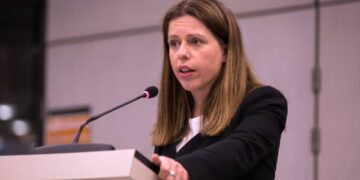 Kijkers ontploffen na uitspraak van Carola Schouten over asiel: ‘Dit is gewoon een leugen’