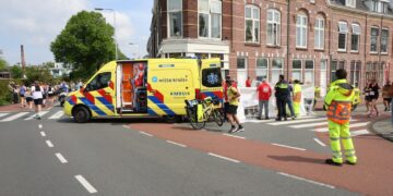 Onbegrijpelijk verdriet in Leiden: 15-jarige loopster overlijdt tijdens halve marathon