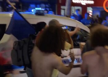 Complete chaos in meerdere Europese steden na WK-duel Marokko-Frankrijk en de politie kon amper aan