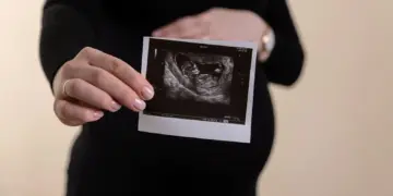 Prachtig babynieuws voor dit bekende Nederlandse realitykoppel: ‘een beetje overdonderd’