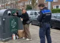 Gooi jij dit soort glas in de glasbak? Let dan goed op, want het mag er eigenlijk helemaal niet in