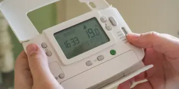 Vanaf deze buitentemperatuur moet je de verwarming weer hoger zetten