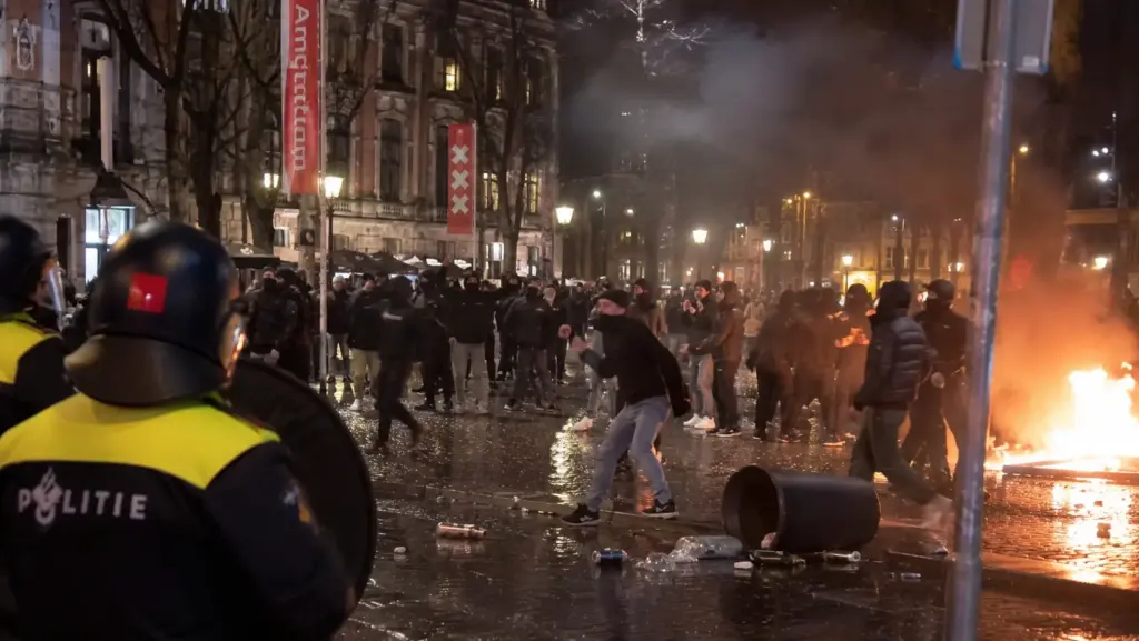 Nederland vreest onrust door Gen Z-protesten: deskundige komt met opvallende uitleg
