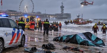 Verdrietige wending in zoektocht naar vermiste kitesurfer bij Scheveningen: politie neemt ingrijpend besluit